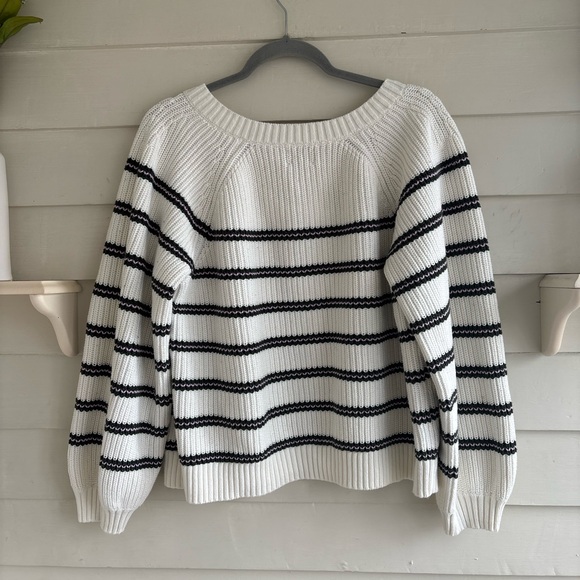 Lands' End Drifter V-Neck Striped Sweater Women’s Size Medium - Picture 10 of 11